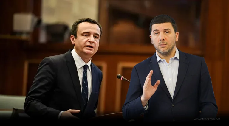 Smettila di fissarti, i miei occhi mi danno il tuo.