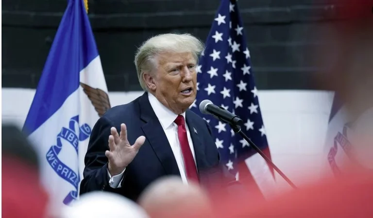Audio-registering: Former President Trump admits he couldn't declassify a secret document