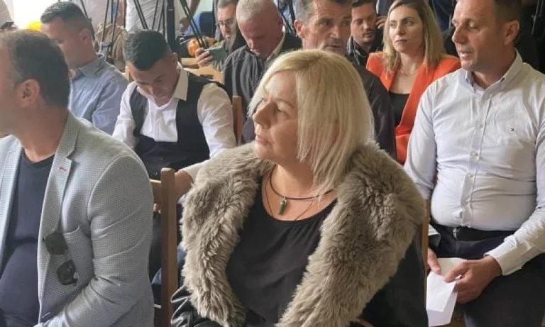 Leposaviqi comune vice capo minacciato