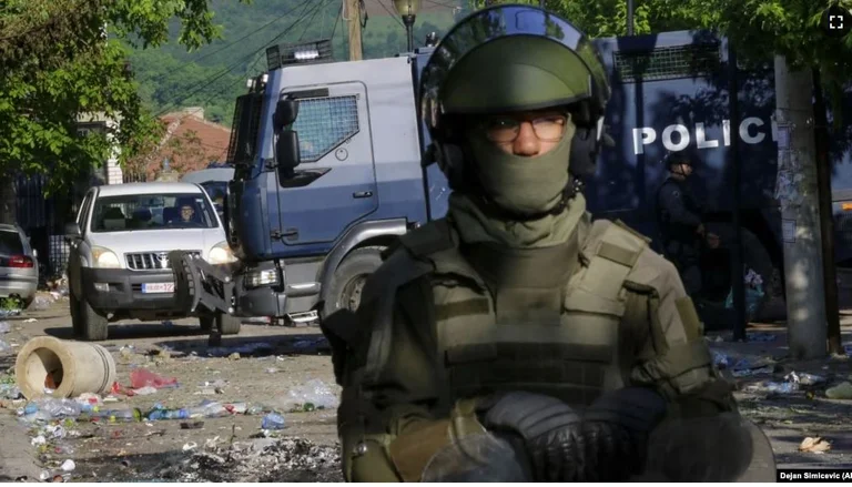 Policía de Kosovo por su presencia en el norte: Estamos realizando tareas asignadas bajo la Constitución