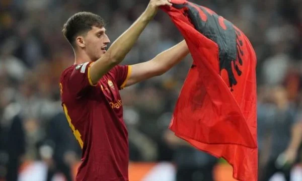 La ciruela apoya a Roma como herido esta noche para el final: Nunca estarás solo, ganarás por nosotros