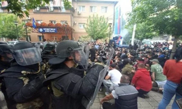 Análisis de la CNN: ¿Por qué los serbios atacaron la OTAN en el norte de Kosovo?