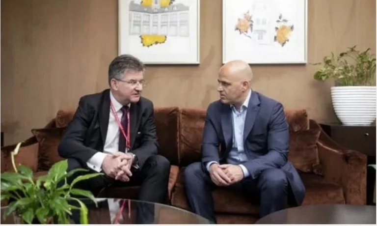 Primer Ministro macedonio se reúne con Lajcak, ambos coinciden en el rápido paso del conflicto en el norte de Kosovo