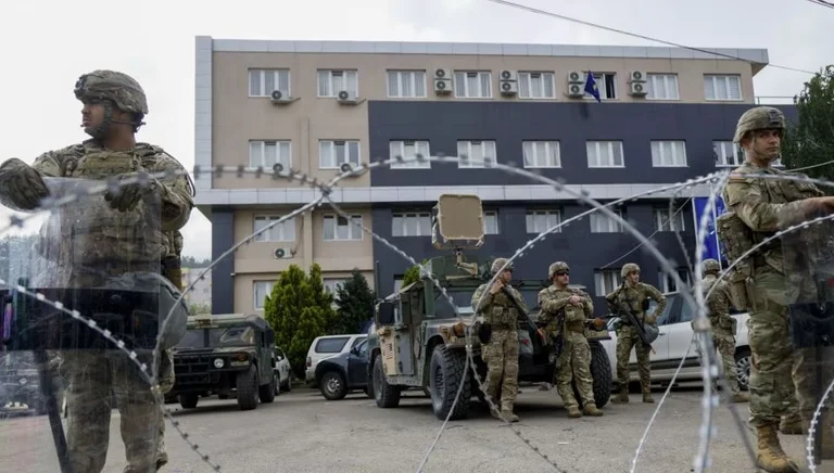 Kastrati: Sin KFOR difícil de controlar el norte de Kosovo