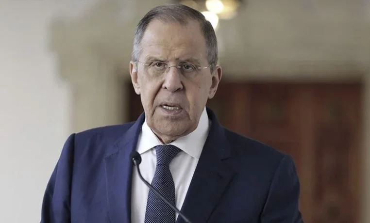 Lavrov habla de la situación en Kosovo: se está preparando una gran explosión en el centro de Europa