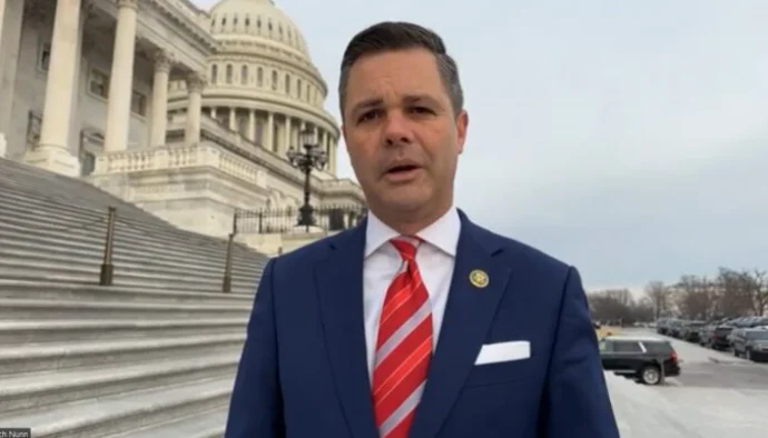 El congresista estadounidense se destaca por Kosovo y pide a Blinken que se convierta en una movilización militar de Serbia