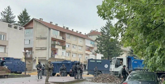 Cámaras situadas cerca de las instalaciones del municipio Leposavic