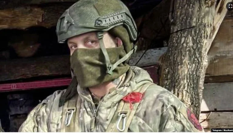 Un serbio bosnio que cambió de identidad se une a la lucha de Rusia contra Ucrania