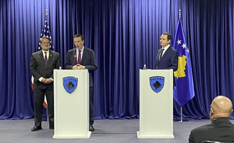 Los senadores estadounidenses quieren un acuerdo con Serbia este año, evalúan la cooperación con Kosovo