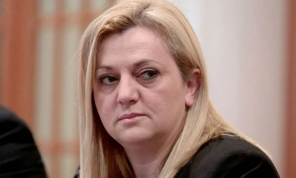 parlamentario albanés en Croacia: el modelo croata podría aplicarse en Kosovo, pero era necesario modificarlo