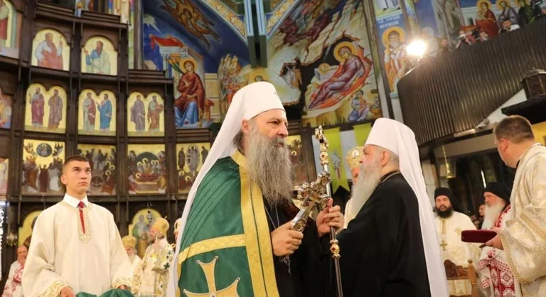 El conflicto termina entre la Iglesia Ortodoxa Serbia y Macedonia