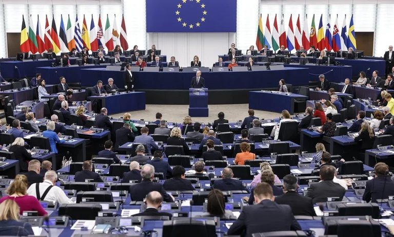 El Parlamento Europeo insta a Grecia a reconocer Kosovo