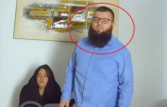 Presentado como deportador de jinns, periodista hace Imam de Macedonia