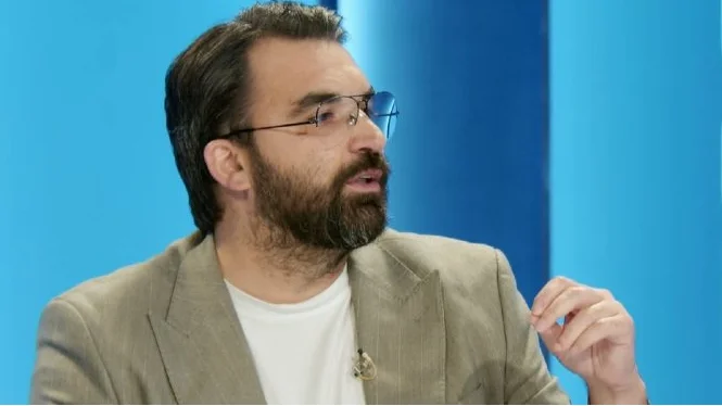Mehmetaj për Fitore Pacollin: Për tokën thotë me prit gjykatën, e për Nagipin ka thënë mos me i besu gjykatës