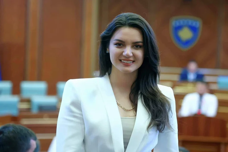 You're creating an inappropriate environment for binzenise, Company “Salla” warns MP Statovci: You're disgusting. We'll be legal.