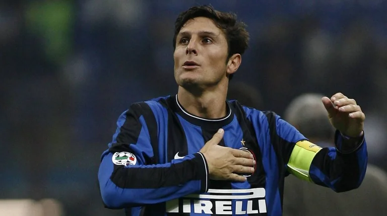 Javier Zanetti no quiere el Real Madrid en las finales: No quiero pelear con ellos. Es su competencia.