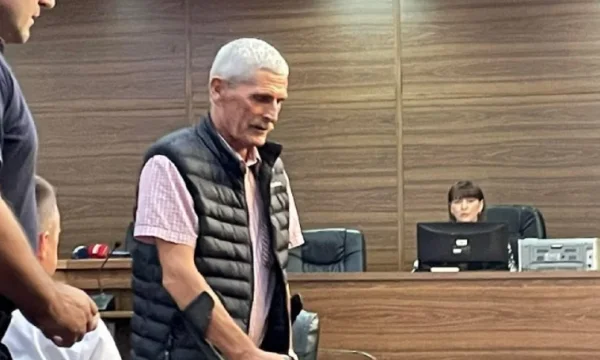 Abogado: La familia y el hogar de Naser Paaziaj han sido atacados por armas de fuego