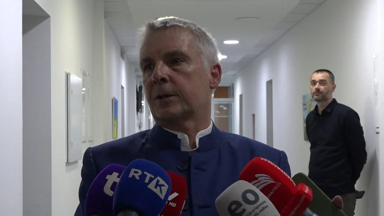 Rohde: No es la versión suficiente, Kosovo ha encomendado la redacción de un proyecto de estatuto para la Asociación