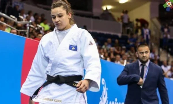 Kosovo permanece sin la medalla mundial, Loriana elimina en primer círculo