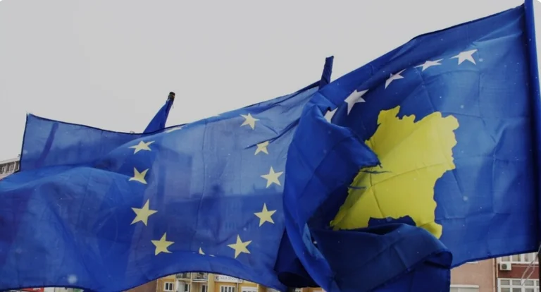 Raporti i PE-së për Kosovën bën thirrje për themelimin e Asociacionit në përputhje me Kushtetutën e vendit