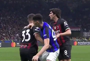 Der Moment, in dem Krunics Zorn Baston trifft, zahlte der Richter keine Strafe oder eine rote Karte.
