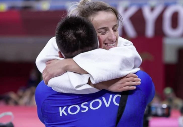 Kuka: Distria Krasniqit iu mohua medalja në Botëror, në tri ditë Kosova tregoi potencialin si kurrë më parë