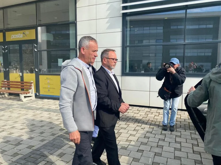 Avokati publikon vendimin, ja pse Apeli vendosi ta lë në paraburgim Krasniqin