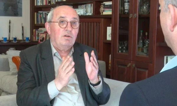 Mustafaj: Punojmë pa pagesë, për të ndihmuar integrimin e Shqipërisë dhe Kosovës