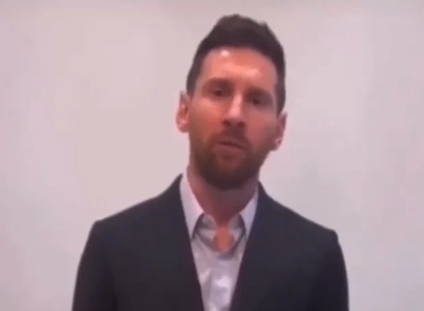 Messi i kërkon falje Parisit: Po pres vendimin e klubit