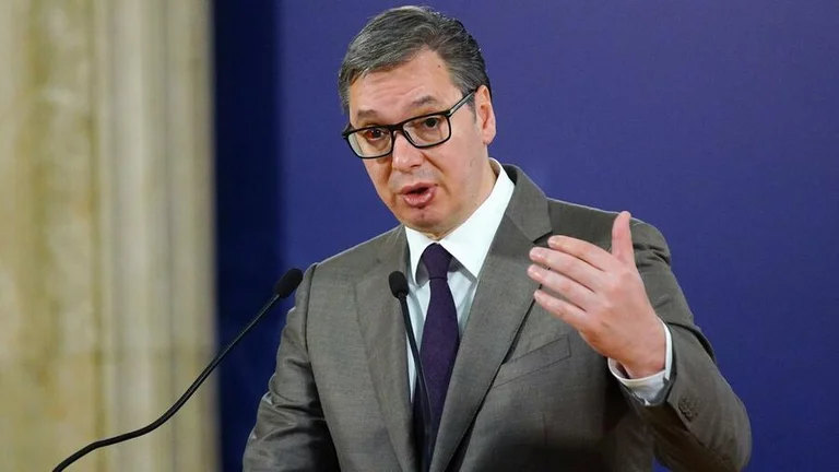 Vuçiq: Në veri të Kosovës do të ketë krizë