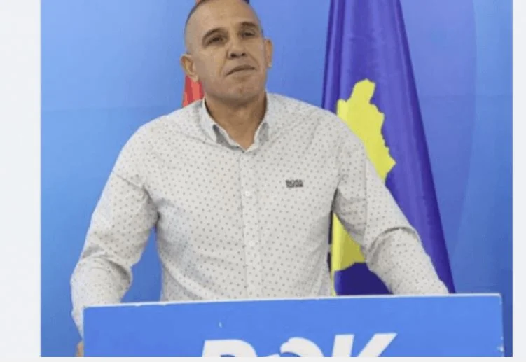 Kryetari i Zubin Potokut mohon se është rrethuar objekti i komunës: Po meremetohet rruga