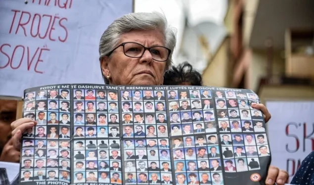 Deklarata për të Zhdukurit – Shpërthen në lot Nesrete Kumnova: Inshallah do Zoti me i gjetë e me na i kthy