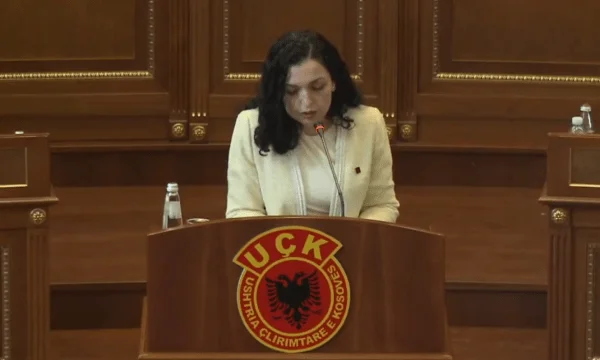 Osmani tregon nëse do t’i vizitojë krerët e UÇK’së në Hagë: Drejtësia sërish do të triumfojë