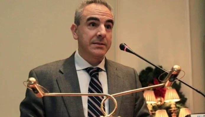 El consejero del primer ministro griego muestra por qué se abstuvieron para Kosovo en KiE: Reconocerán a Kosovo