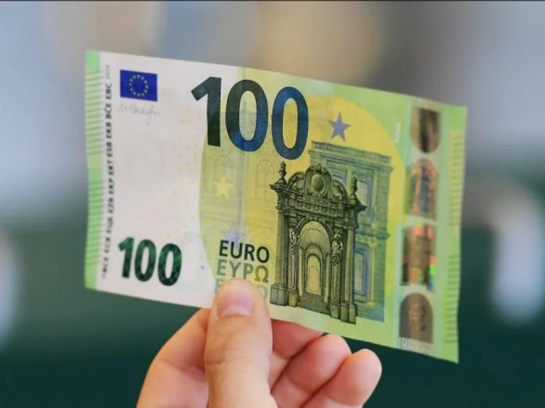 Importado por el Ministerio de Finanzas para las Familias de Asistencia Social