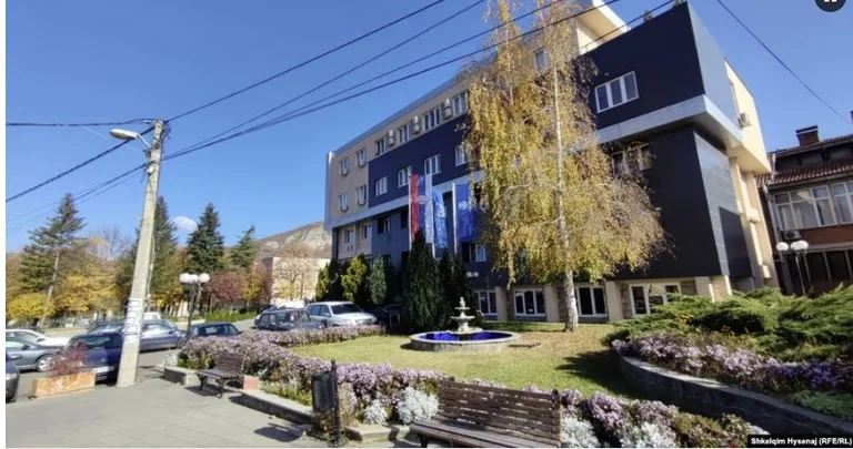 Pour les élections au Kosovo, la Serbie blâme l'Ouest