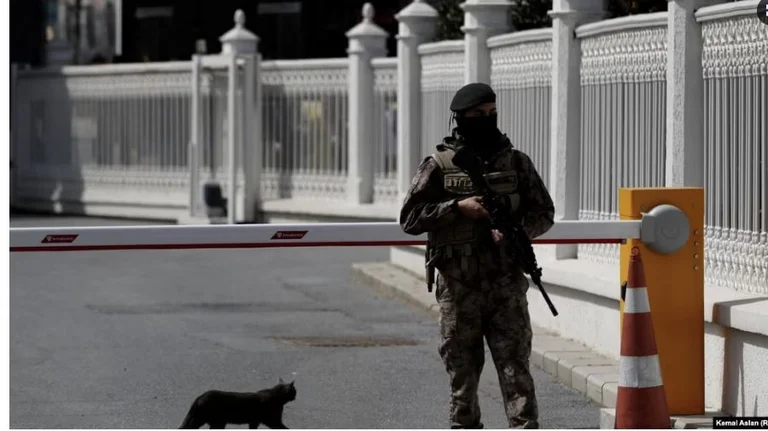 Se informa de que Turquía ha detenido a más de 100 personas asociadas con militantes kurdos