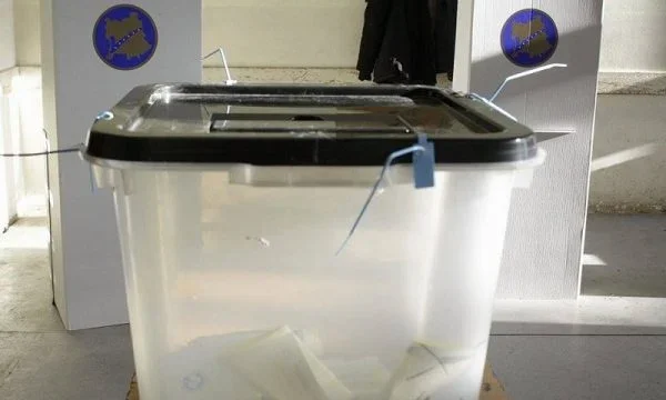 No hay votantes hasta ahora en el centro electoral Jarinje