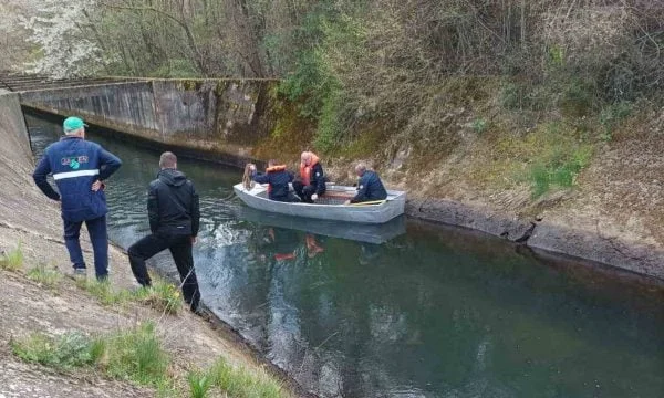 Los buzos de policía encuentran el cuerpo sin vida de un serbio desaparecido en el Canal Iber-Lepenci