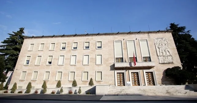 Albania cancela el régimen libre de visados para ciudadanos rusos