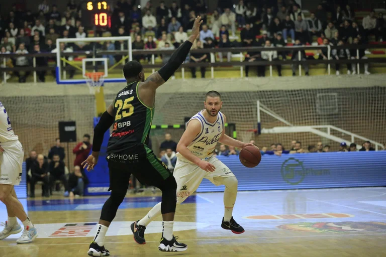 Super show esta noche en baloncesto de Kosovo, Sigal Pristina y cara de Trepca