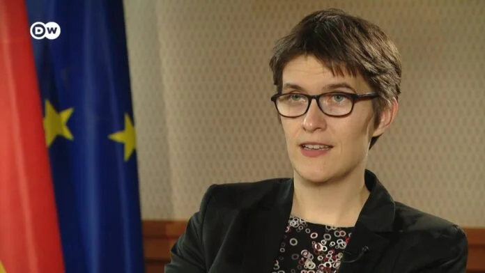 Ministro de Alemania: Delayed visa decision, but important step towards EU integration