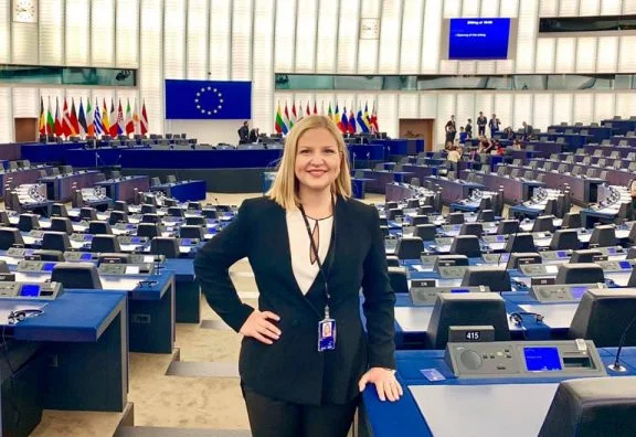 Un voto albanés en el Parlamento Europeo sobre la liberalización de visados