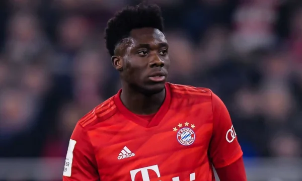 Real Madrid y Man City carrera por Alphoso Davies
