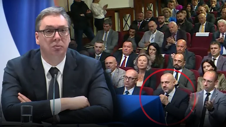 Vuciq dice formalmente detrás de personas enmascaradas en el norte de Mitrovica fue Milan Radojciq