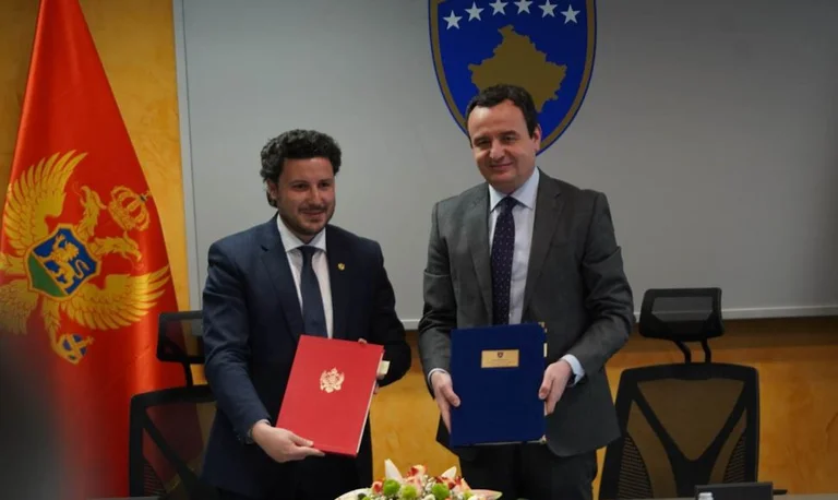 Kosovo firma acuerdo con Montenegro, vuelos reducidos en 15 minutos