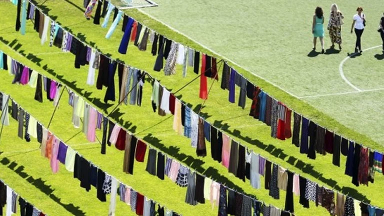 Kosovo marca el día de los sobrevivientes de violencia sexual