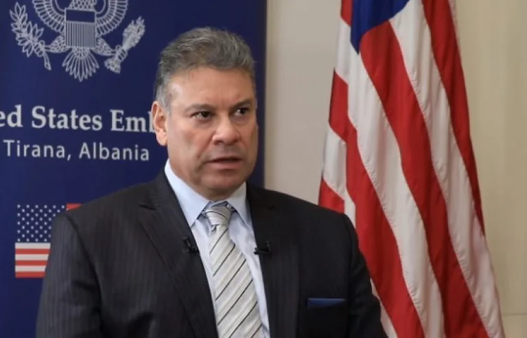 Escobar: acuerdo Kosovo-Serbia es histórico, precede a la normalización de las relaciones