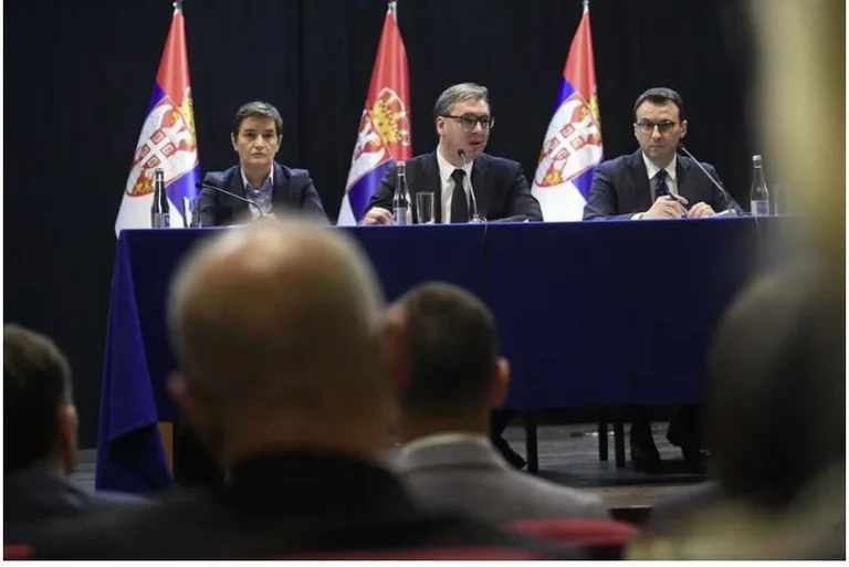 Encuentro con los serbios, Vuciq llega con cinco conclusiones. Requiere retirar la policía especial del norte