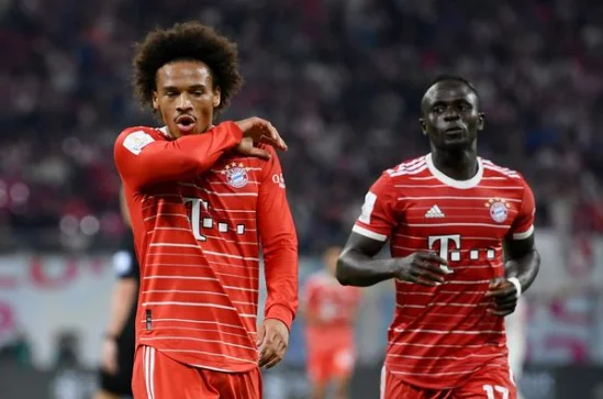 Mane habría golpeado a Sane en el campo contra City.